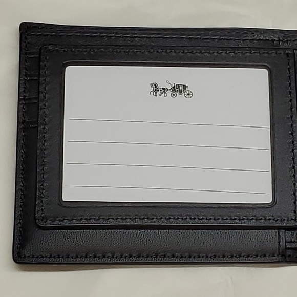 Star Wars X Coach 3-In-1 Wallet With Darth Vader. - Picture 3 of 6